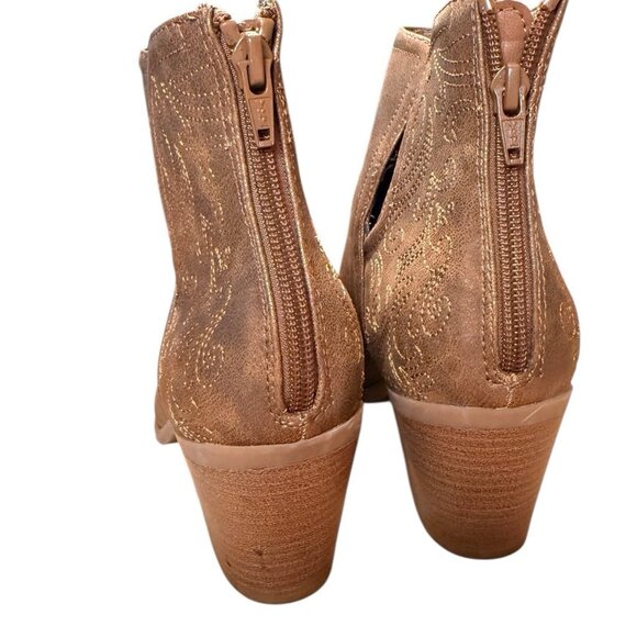 Baretraps Woman’s YARA Brown Block Heel Ankle Boots Size 9 - Picture 3 of 6